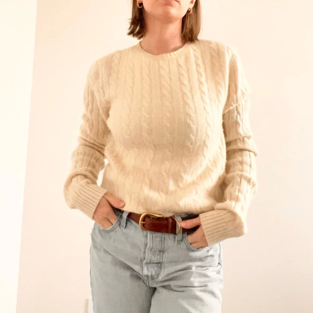 Ralph Lauren Cashmere Cream Cable Knit Sweater - Picture 2 of 4